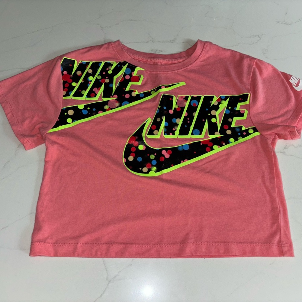 Girls Nike Pink Short Sleeve Cropped Tee